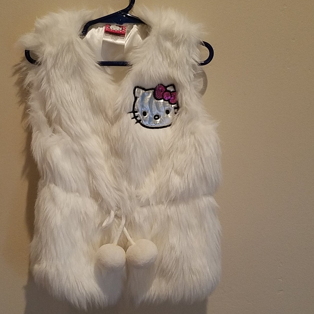 Hello Kitty Faux fur vest girls small